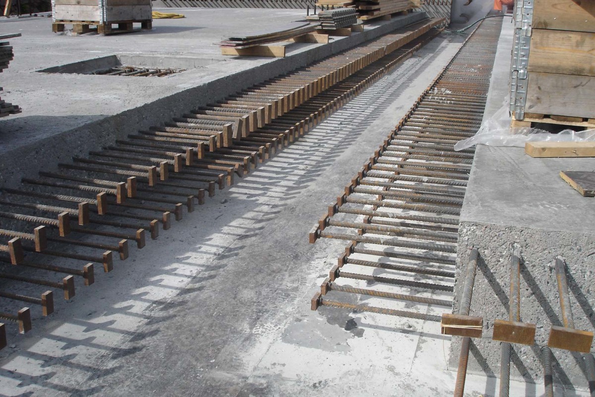 hrc-projects-prefabricated quay plates with headed bars on the edges