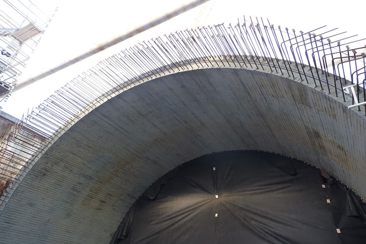 hrc-projects- railway tunnel Drammen - circular concrete section with protruding HRC-T-headed bars